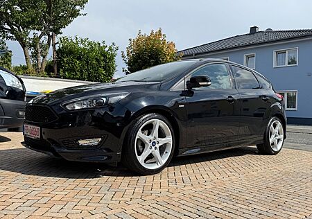 Ford Focus 1,0 EcoBoost 103kW ST-Line-Xenon-Navi-18"