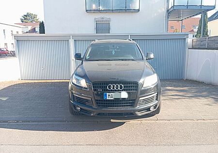 Audi Q7 3.0 TDI-Sline -7 Sitzer -clean diesel quattro