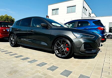 Ford Focus ST X B&O Track HeadUp GAR bis 31