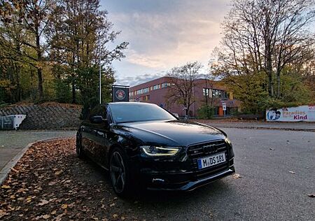 Audi S4 3.0 TFSI S tronic quattro -
