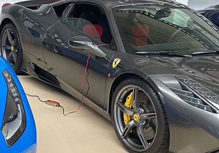 Ferrari 458 Speciale Lückenlose -Historie Sammler