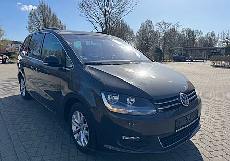 VW Sharan Volkswagen 2.0 TDI Panorama Navi Automatik AHK