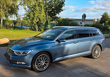 VW Passat Variant Volkswagen 2.0 TDI 140kW DSG Highline