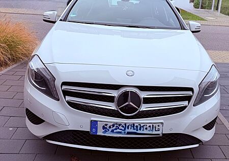 Mercedes-Benz A 180 Top gepflegtes, unfallfreies -Mercedes