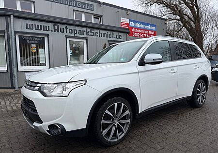 Mitsubishi Outlander Diamant 4WD AHK°1-HAND°RFK°NAVI°TLEDER