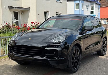 Porsche Cayenne Luftfahrwerk, Bose, 2 HD, Scheckheft,