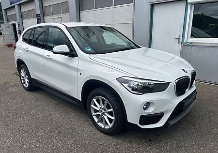 BMW X1 sDrive 18 d Advantage AHK