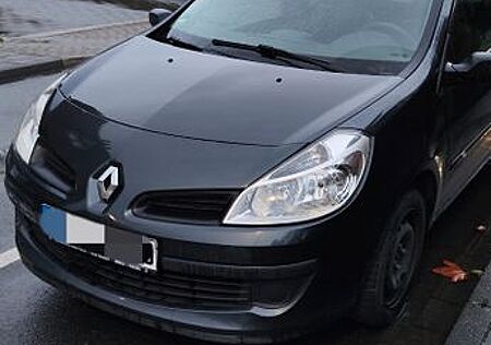 Renault Clio Authentique 1.2 16V 55kW Panoramadach