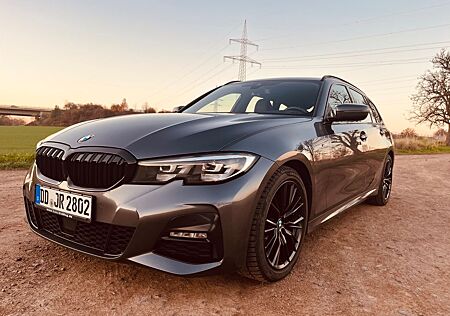 BMW 320d Touring M Sport Automatik M Sport