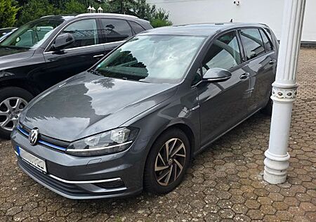 VW Golf Volkswagen 1.5 TSI ACT 96kW Sound BlueMotion Sound