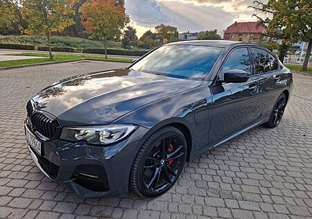 BMW 330e M Sport Automatik M Sport