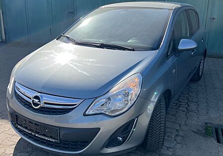 Opel Corsa 1.4 Selection Selection