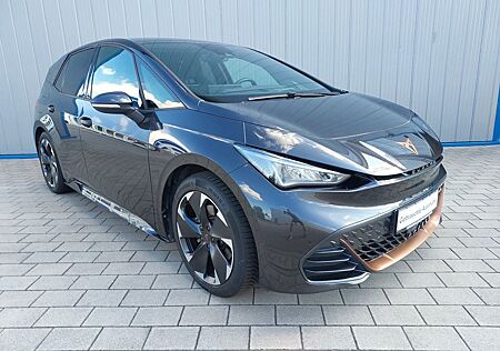 Cupra Born *19 LMF*Head-Up*Wärmepumpe*Kamera*Paket M*