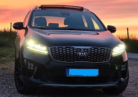 Kia Sorento 2.2 CRDi AWD GT Line Automatik GT Line