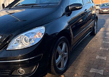Mercedes-Benz B 200 Special Edition