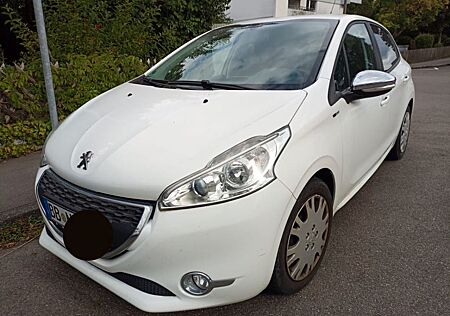 Peugeot 208 1.2 Style 82 VTi Style
