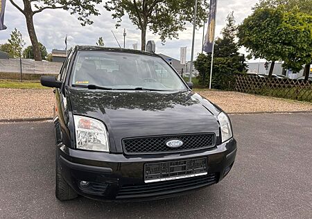 Ford Fusion 1.6 TÜV NEU