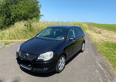 VW Polo Volkswagen 1.4 United