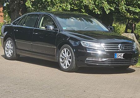 VW Phaeton Volkswagen 3.0 V6 TDI lang 4MOT. Tiptronic 5-Si...