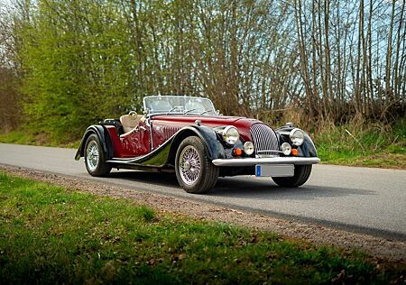 Morgan Plus 8 Roadster