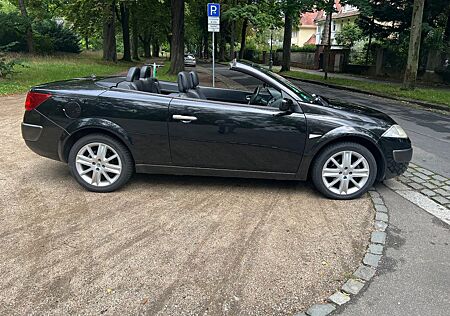 Renault Megane Authentique Cabrio/Leder/Alufelgen