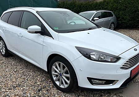 Ford Focus Turnier Titanium, T-LEDER, NAVI, AUTOMATIK