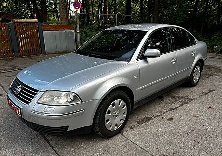 VW Passat Volkswagen 1.9TDI Automatik Lim. Highline