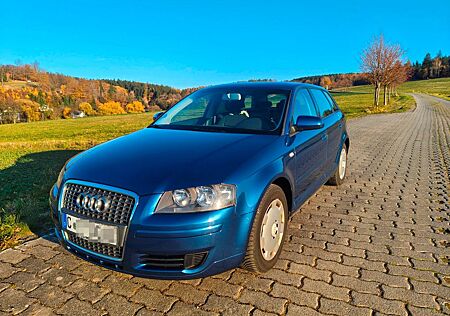 Audi A3 1.6 Sportback Attraction