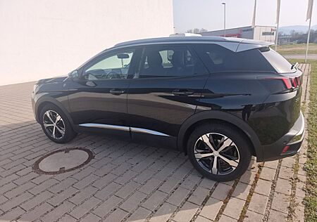 Peugeot 3008 Crossway PureTech 130 | 1. Hand