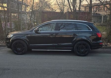 Audi Q7 4.2 FSI quattro tiptronic -