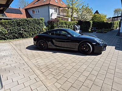 Porsche Cayman S