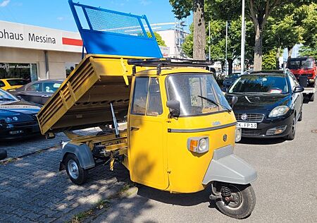 Piaggio APE P601 V Zwei Sitzer Autolenkrad