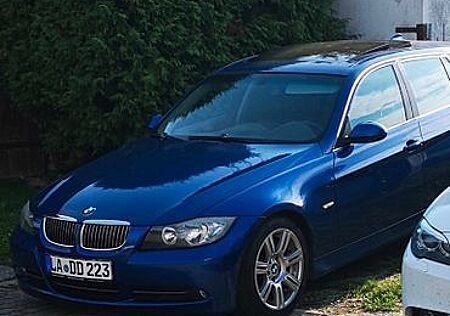 BMW 330d touring -