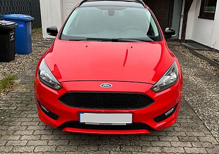 Ford Focus 1,5 EcoBoost 134kW ST-Line Red Turnier...