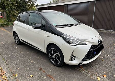 Toyota Yaris 1,5-l-VVT-i Hybrid Style Selection TÜVneu