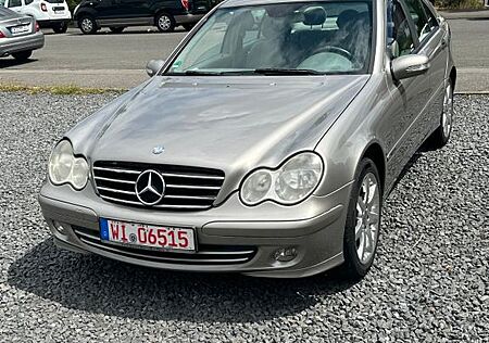 Mercedes-Benz C 200 C -Klasse Lim. Kompressor