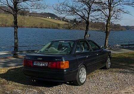 Audi 80