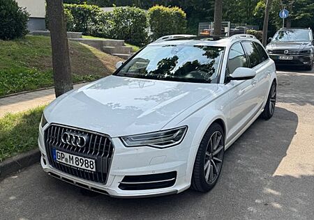 Audi A6 Allroad 3.0 TDI - steuerkette , bremse neu