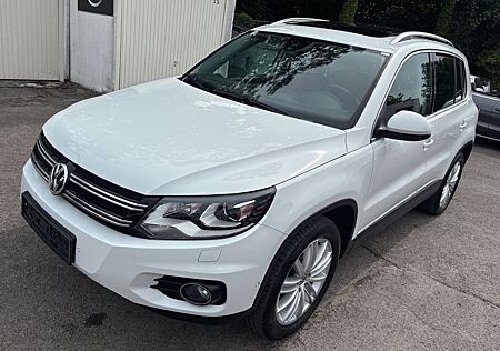 VW Tiguan Volkswagen Track & Style BMT 4Motion/AUTOMT/PANO/LED