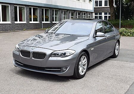 BMW 525d Leder Xenon Schiebedach Kamera TÜV 11/26