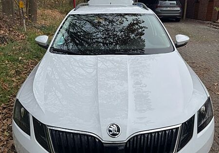 Skoda Octavia 2.0 TDI SCR DSG Style Combi Style