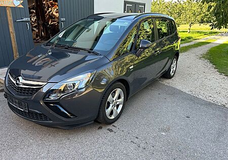 Opel Zafira Tourer 1.4 Turbo Active 103kW Active