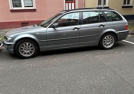 BMW 320d touring -