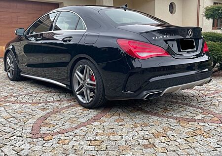 Mercedes-Benz CLA 45 AMG SPEEDSHIFT DCT 4MATIC AMG