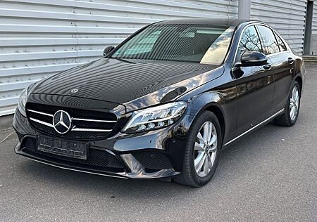Mercedes-Benz C 200 Lim. Avantgarde Aut. LED Navi
