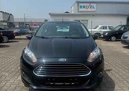 Ford Fiesta Sync Edition*PDC*Scheckheft*