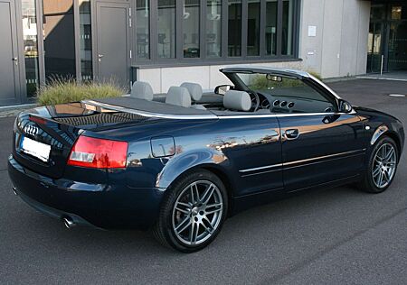 Audi A4 3.0 Cabriolet - Automatik - Tiptronic