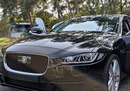 Jaguar XE 20D Portfolio, EZ 06/2017, 156.000km