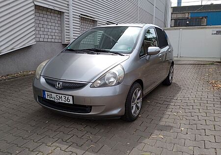 Honda Jazz 1.4 LS TÜV 07.27 KLIMAAUTOMATIK
