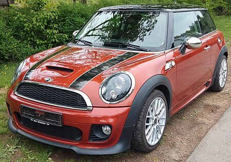Mini Cooper SD 'John Cooper Works'